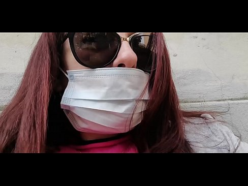 ❤️ Nicoletta hakmerret me fqinjin e saj dhe urinon në garazhin e tij (Karantina speciale italiane Covid19) ❤ Video anale në pornografi sq.serviporno.ru